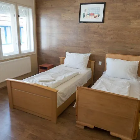 Mueller's 1 Apartment